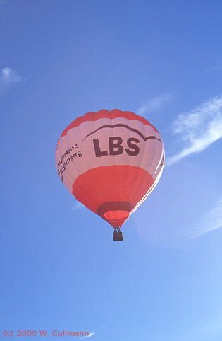 Der LBS-Ballon in der Luft.