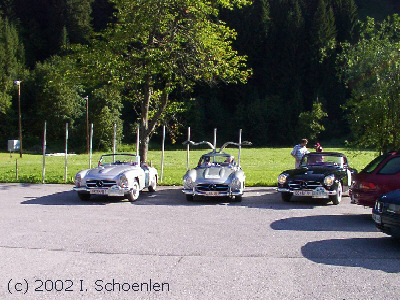Drei wunderschne Mercedes-Modelle warten auf den Start.